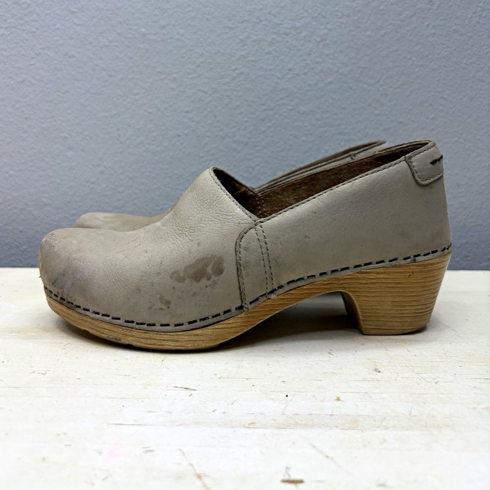 Dansko Gray Leather Marisol Nursing Clogs Size 36